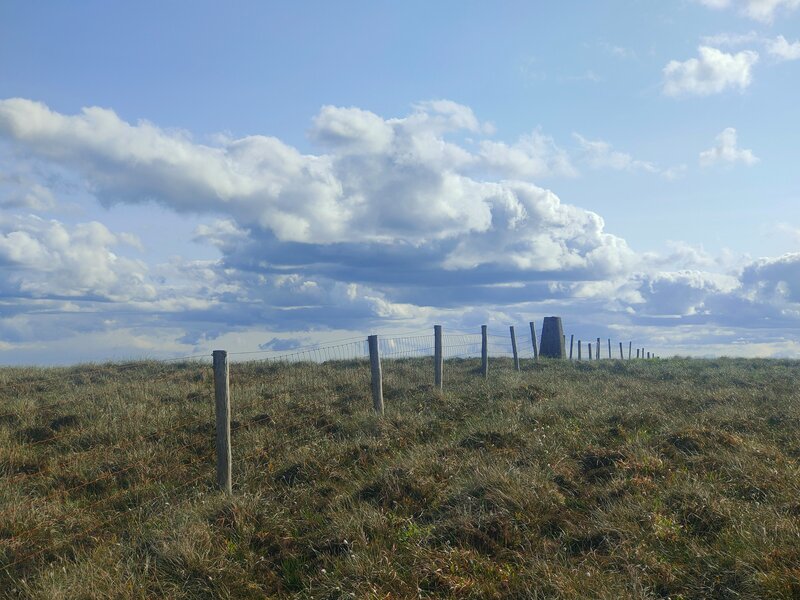 Wire fence to Trig Pillar on Caherbarnagh. 